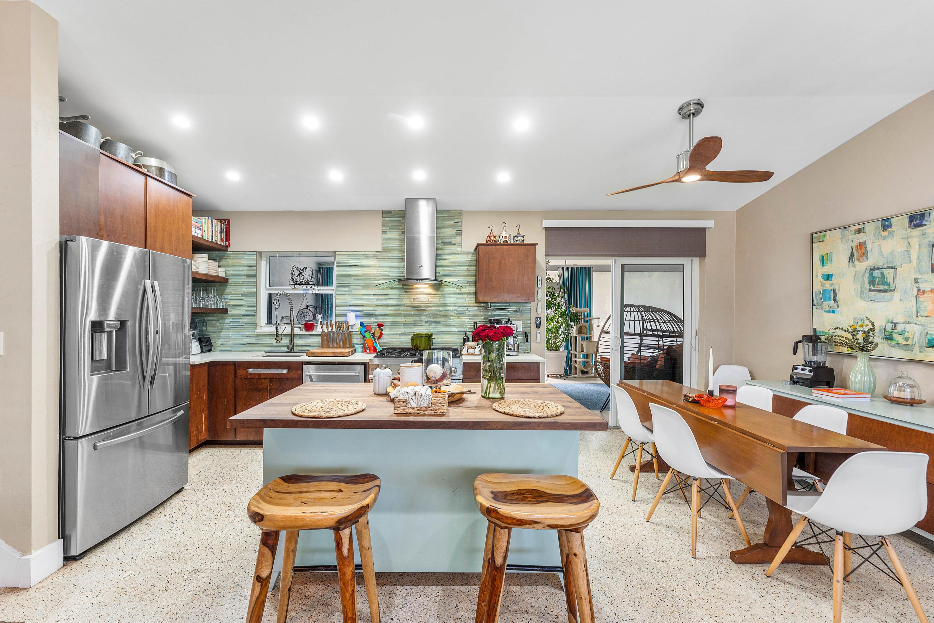 Ne 4th Ave, Boca Raton, FL 33432