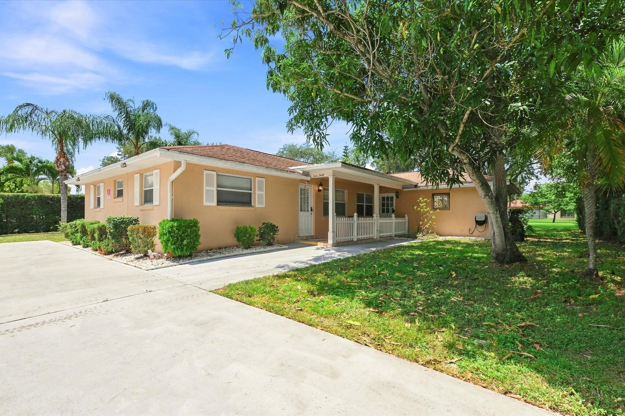 Block Island Rd, Wellington, FL 33414