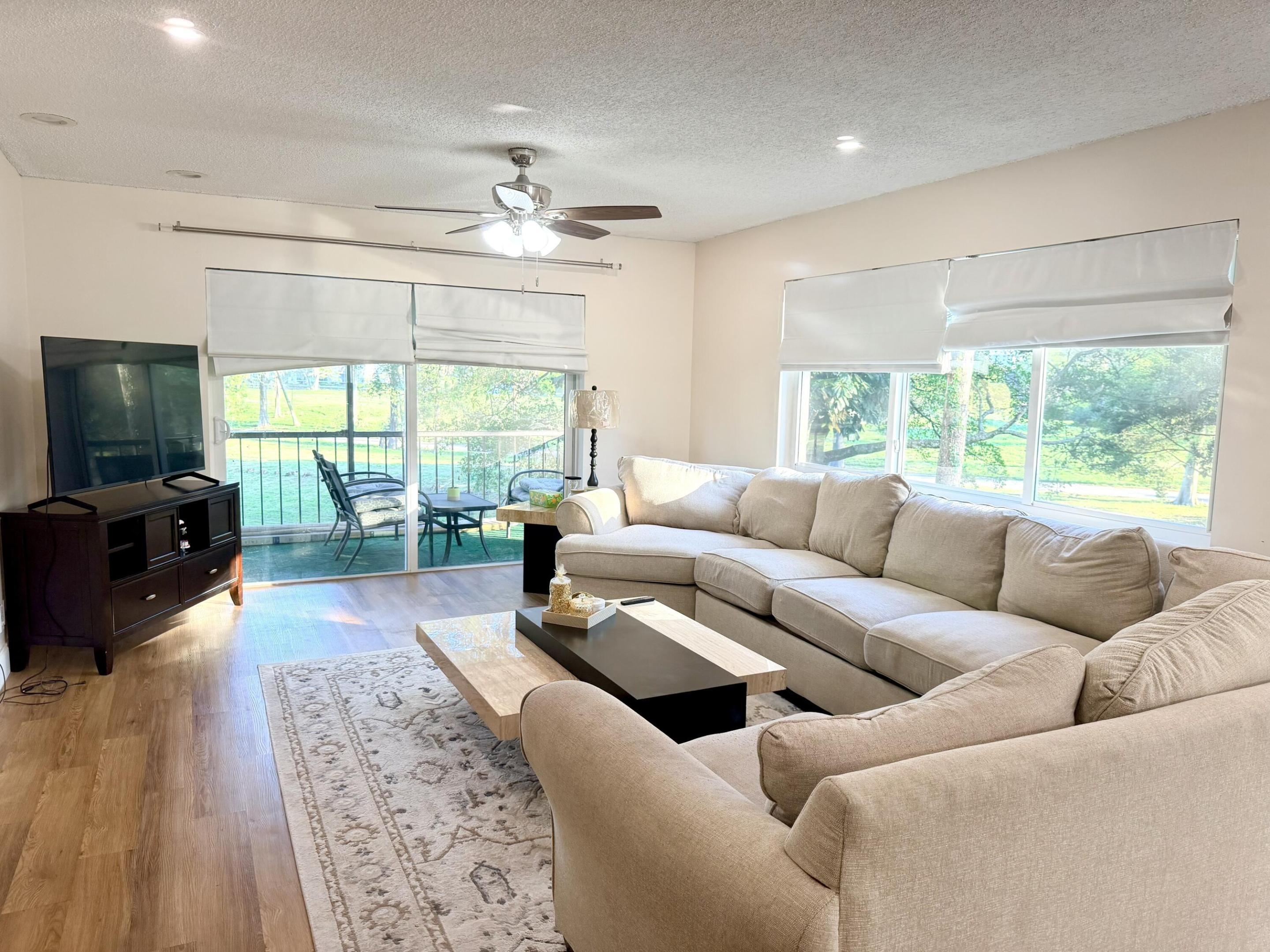 S Falls Circle Dr, Lauderhill, FL 33319
