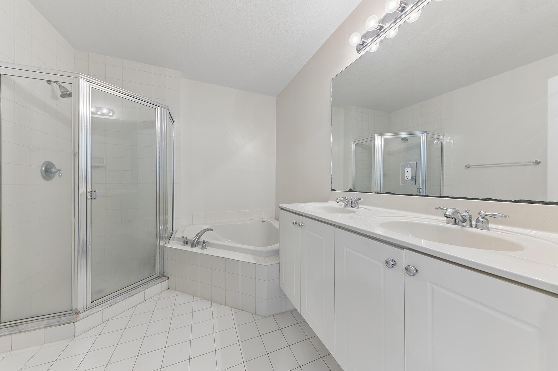 Bayfront Dr, Boynton Beach, FL 33435