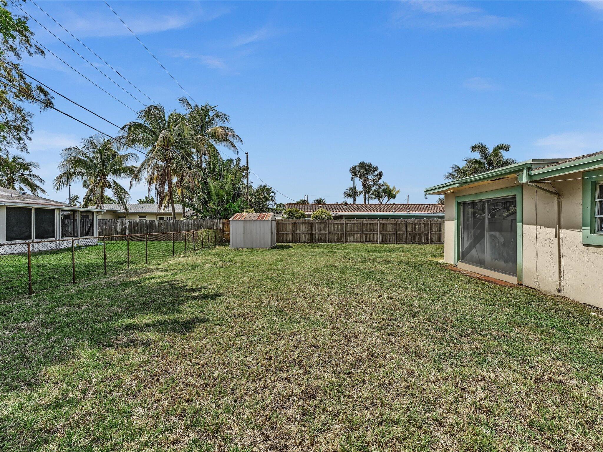 Ne 18th Ter, Pompano Beach, FL 33064