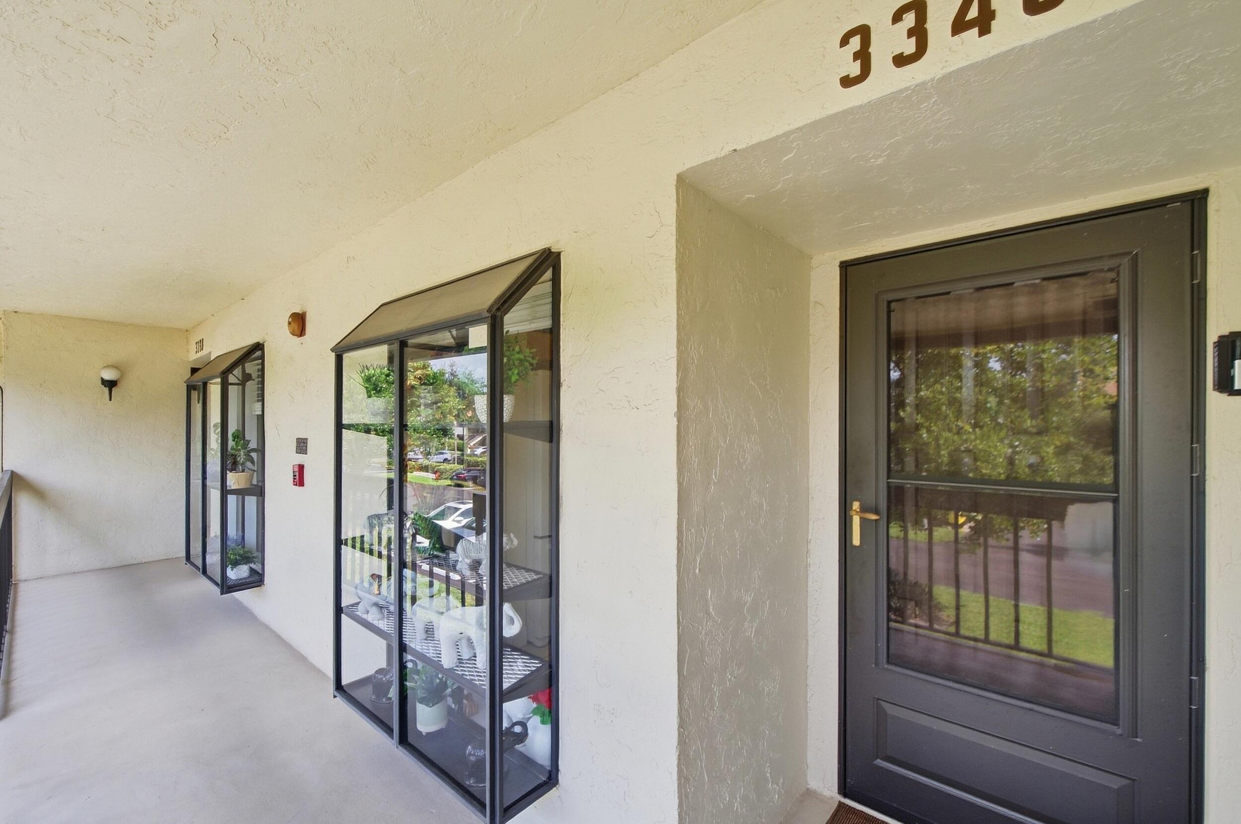 Lucerne Park Dr, Greenacres, FL 33467