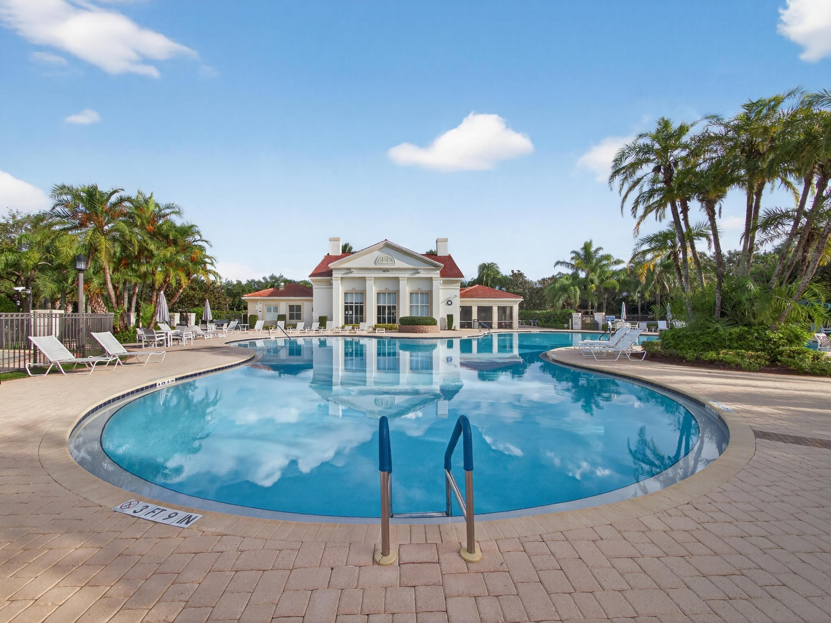 Sw Bennington Cir, Port Saint Lucie, FL 34987