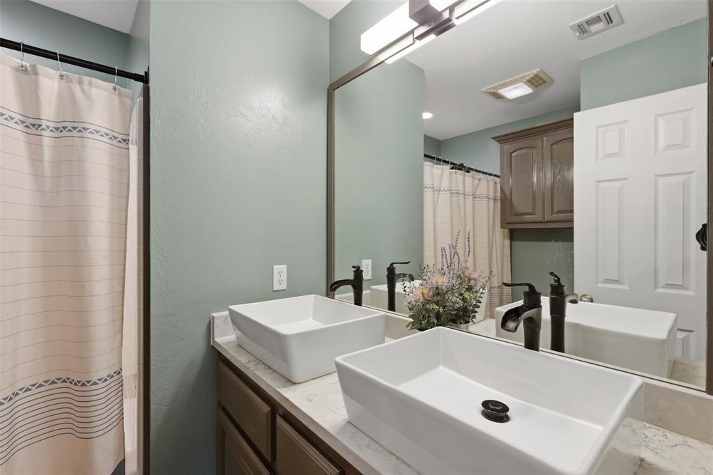 Sandpiper Dr, Blanchard, OK 73010