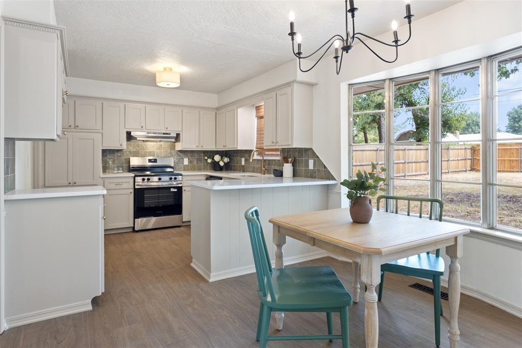 Cinderella Ave, Norman, OK 73072