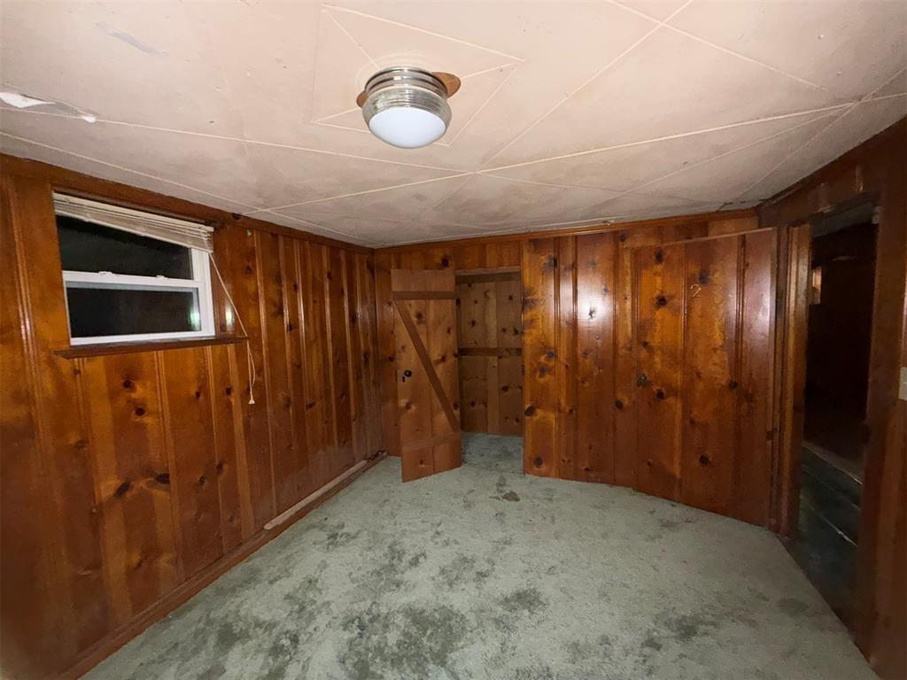 W 1st St, Watonga, OK 73772