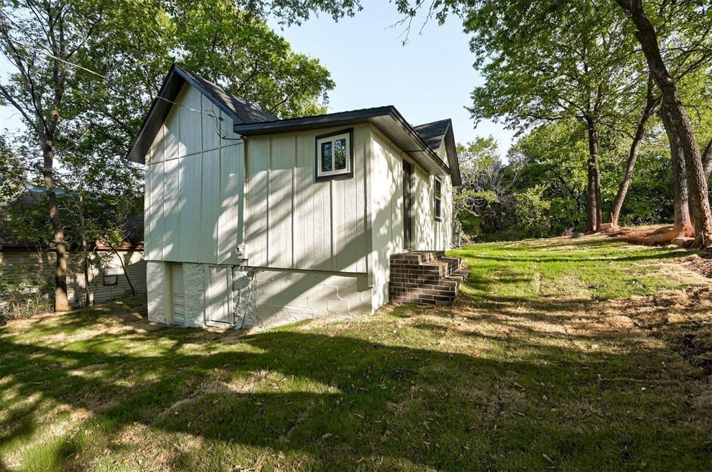 E 7th St, Chandler, OK 74834