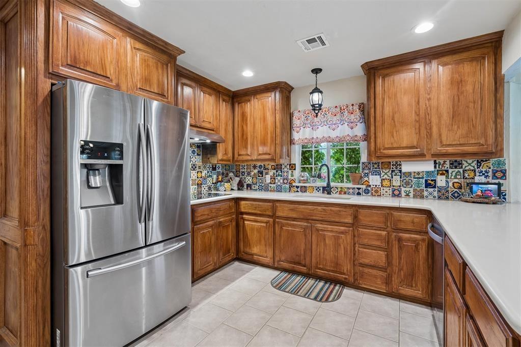 Moffat Rd Nw, Piedmont, OK 73078