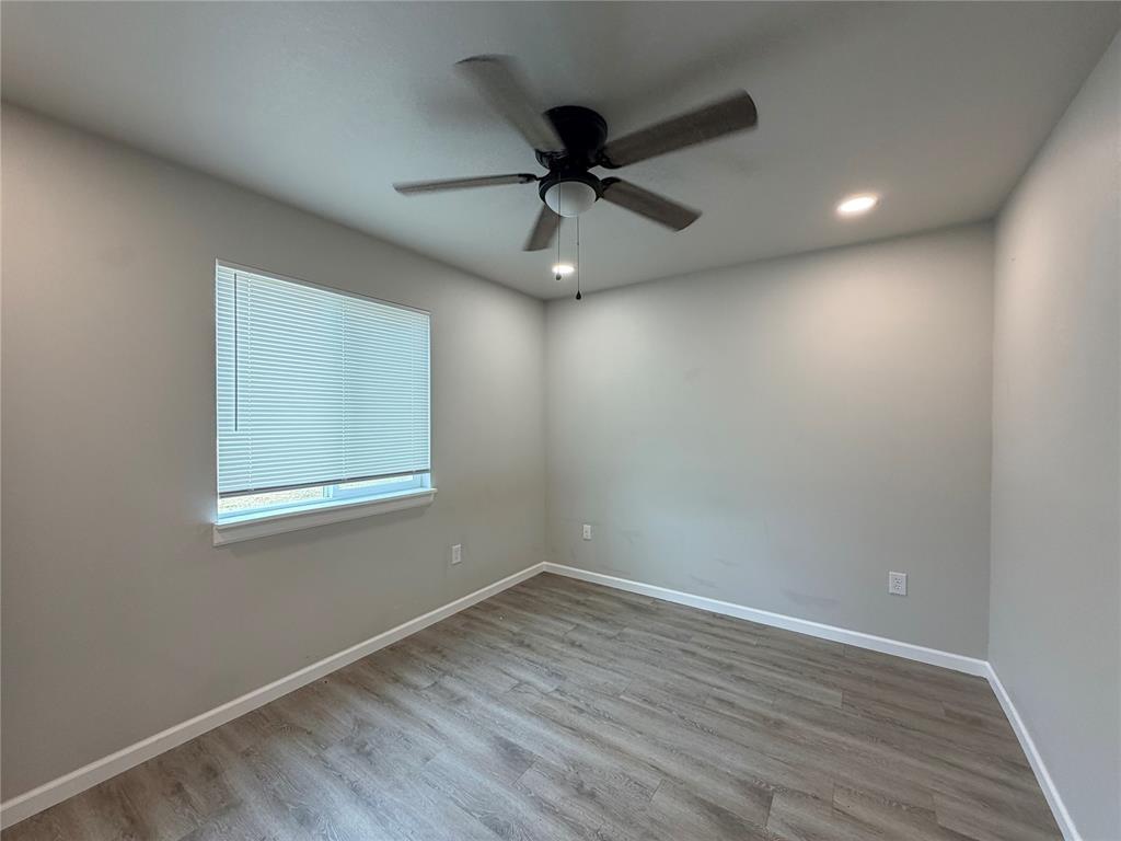N 6th Ave, Stroud, OK 74079