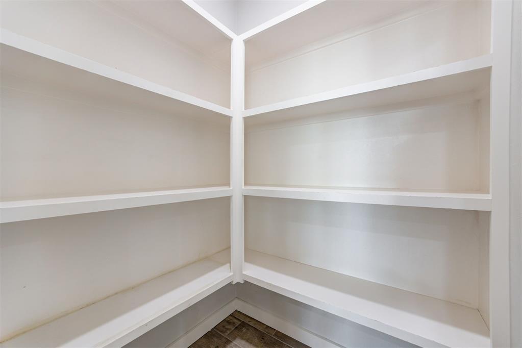 Macarthur Park Cir, Edmond, OK 73012