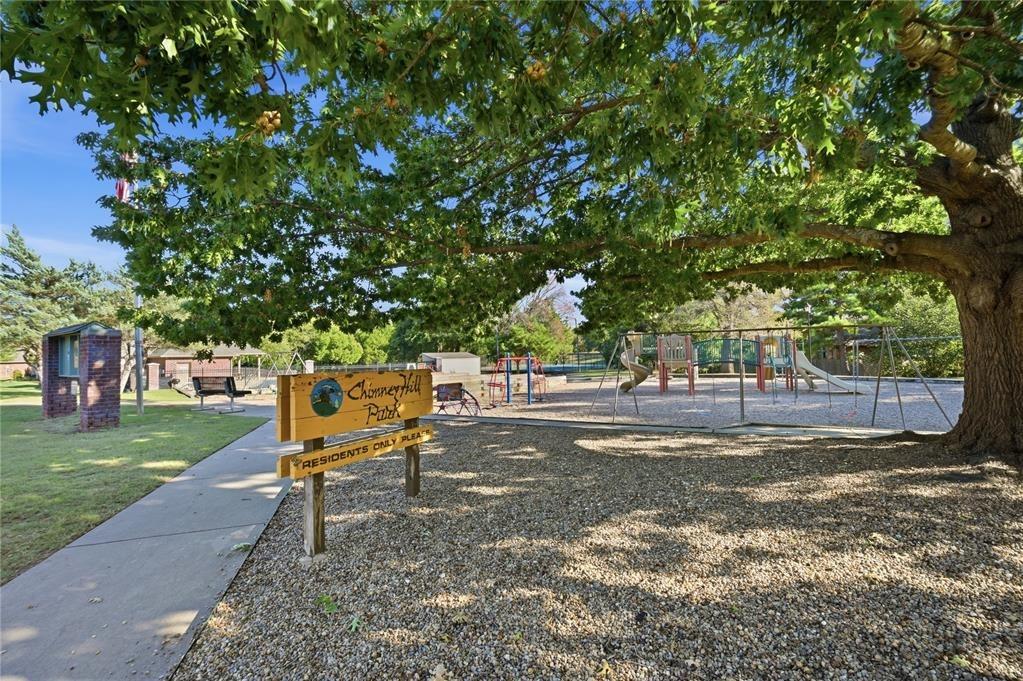 Woodford Way, Edmond, OK 73034