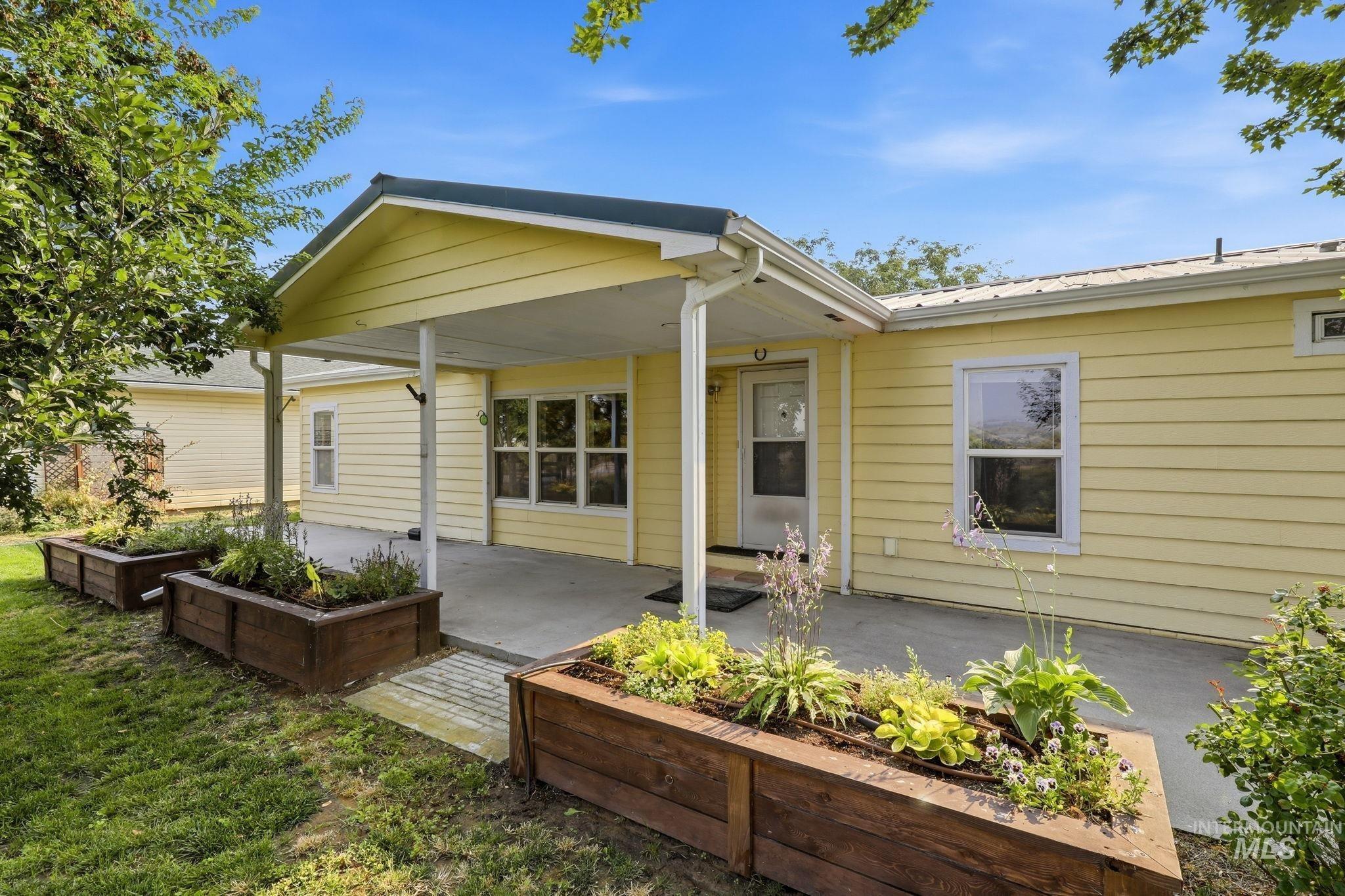 Star Ln, Emmett, ID 83617