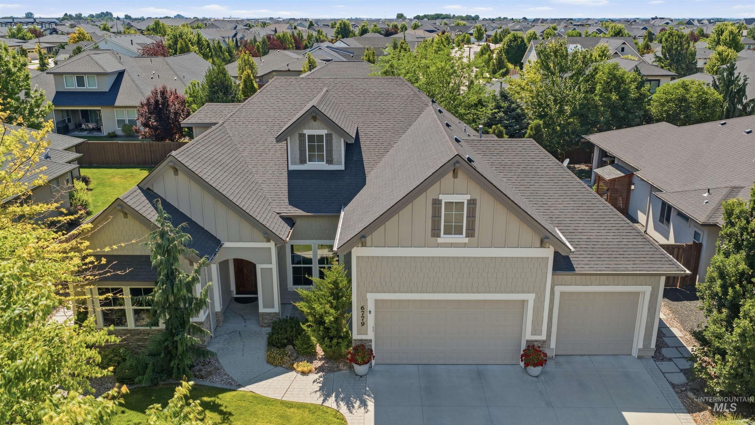 N Pira Ave, Meridian, ID 83646