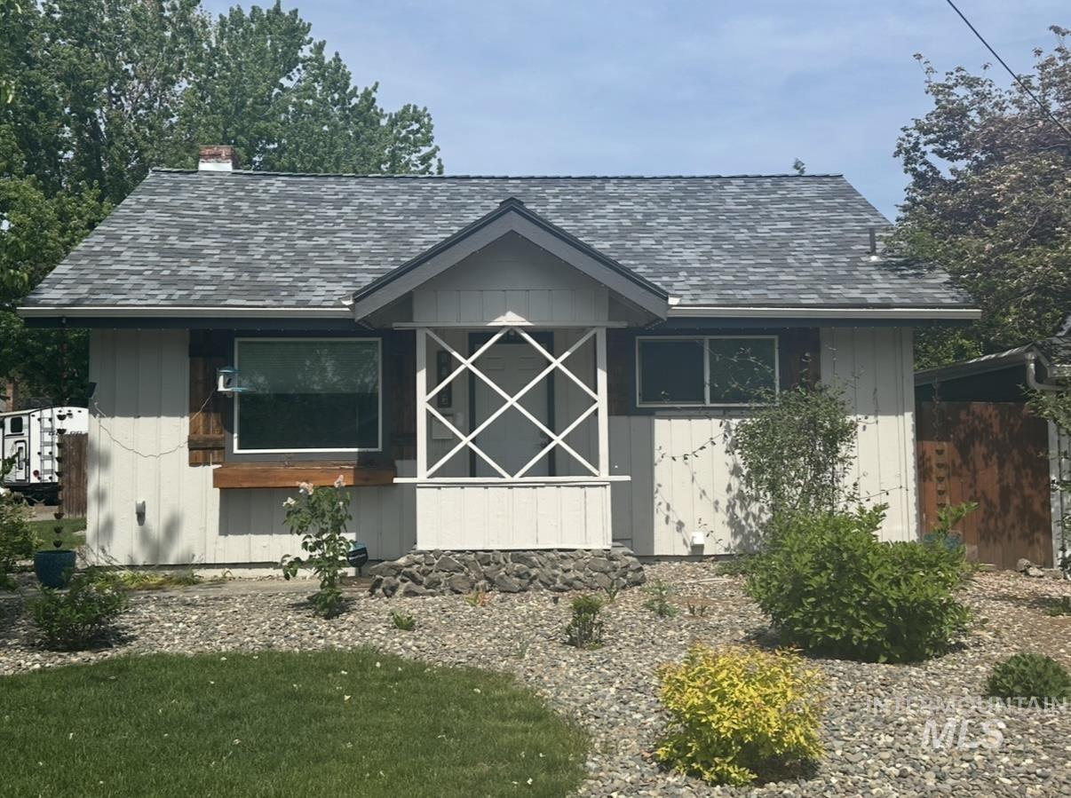10th Ave, Lewiston, ID 83501
