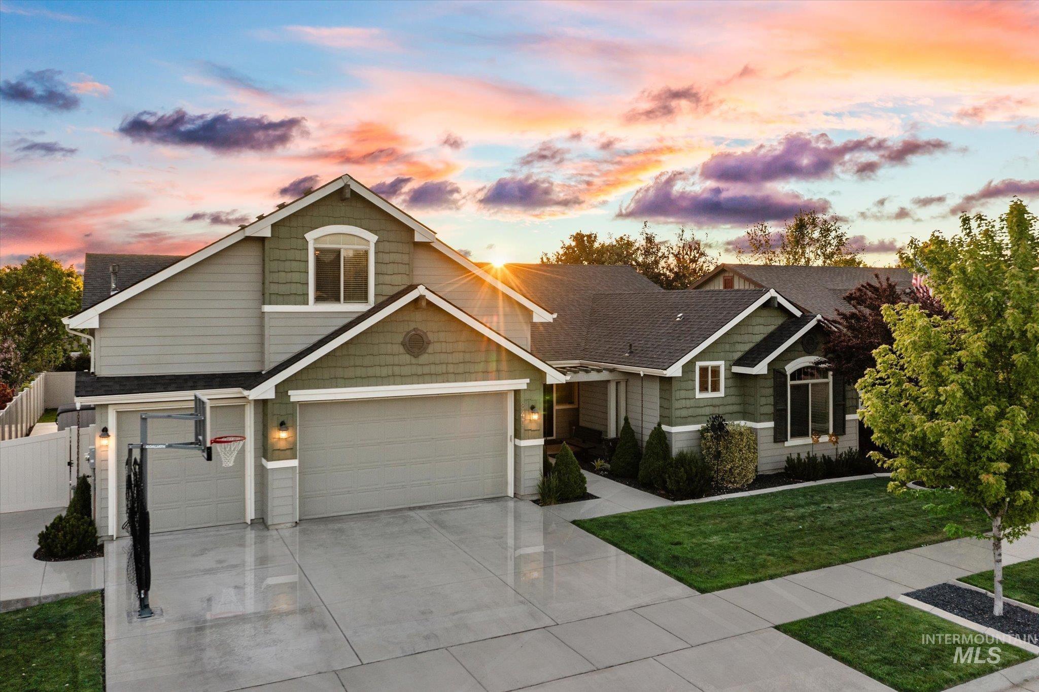 N Tullshire Way, Eagle, ID 83616