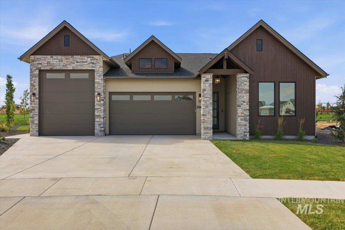 N Buhrstone Ave, Eagle, ID 83616