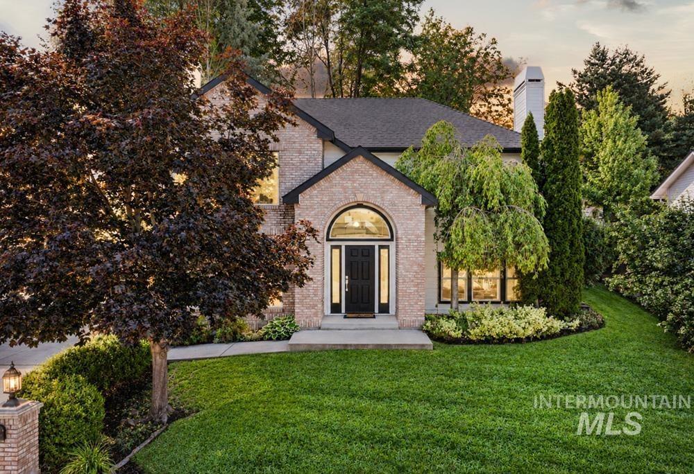 E Hearthstone Dr, Boise, ID 83702