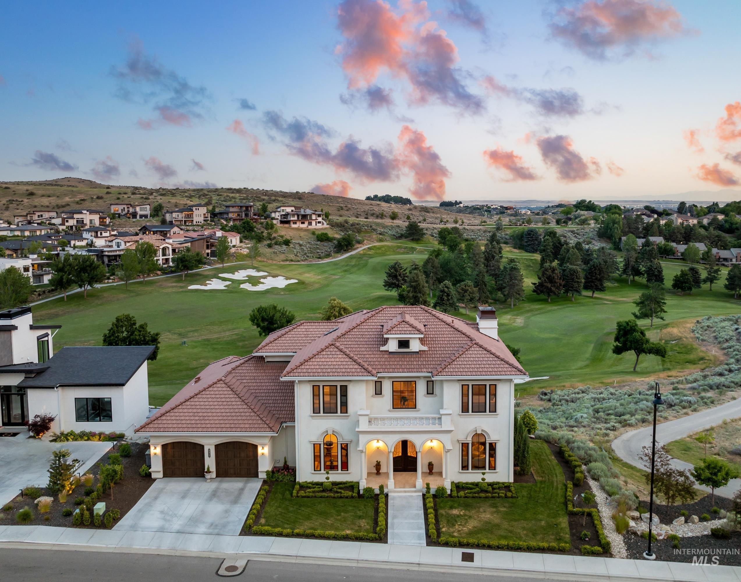 E Chardie Rd, Boise, ID 83702