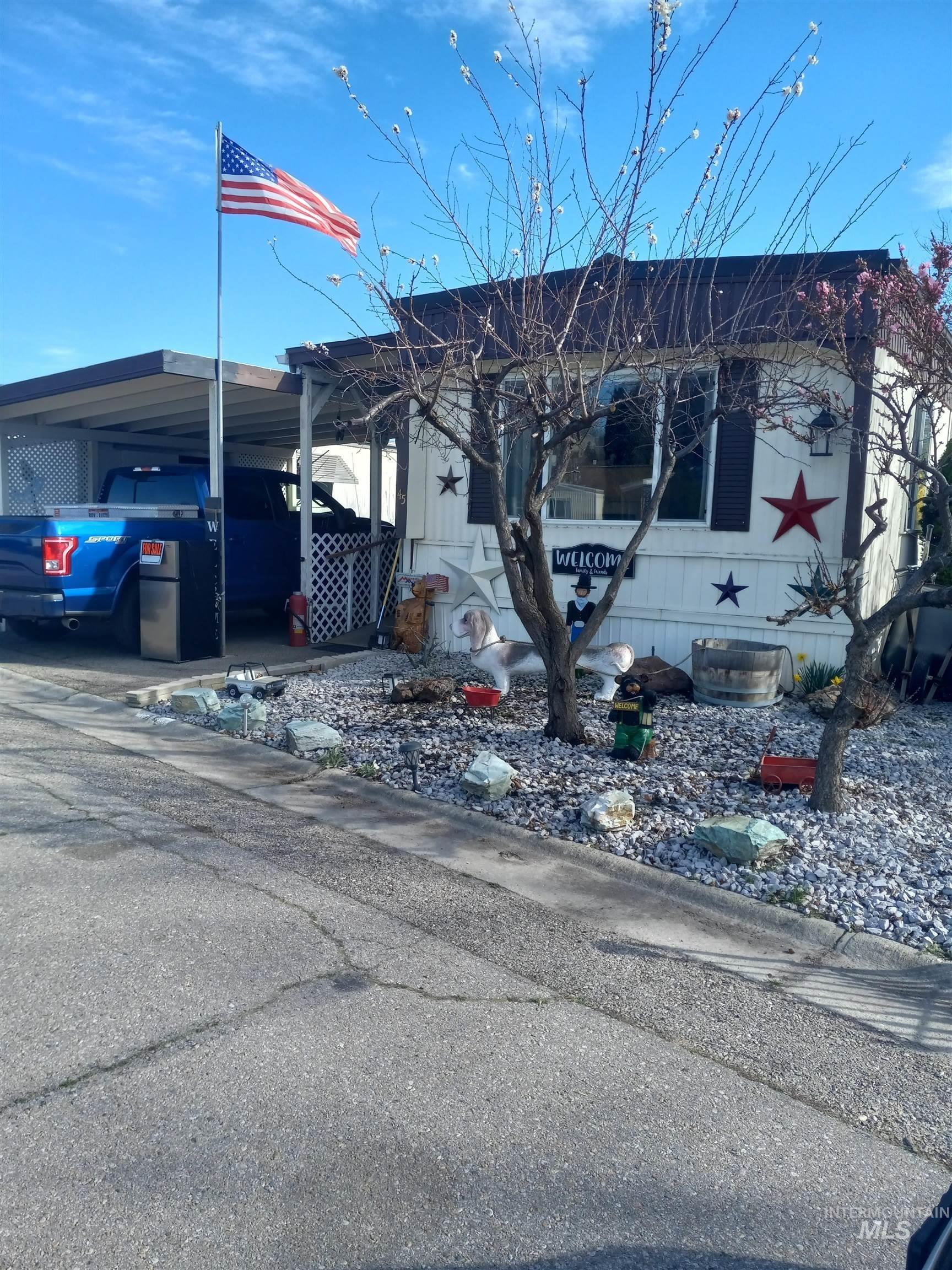 E Linden St, Caldwell, ID 83605