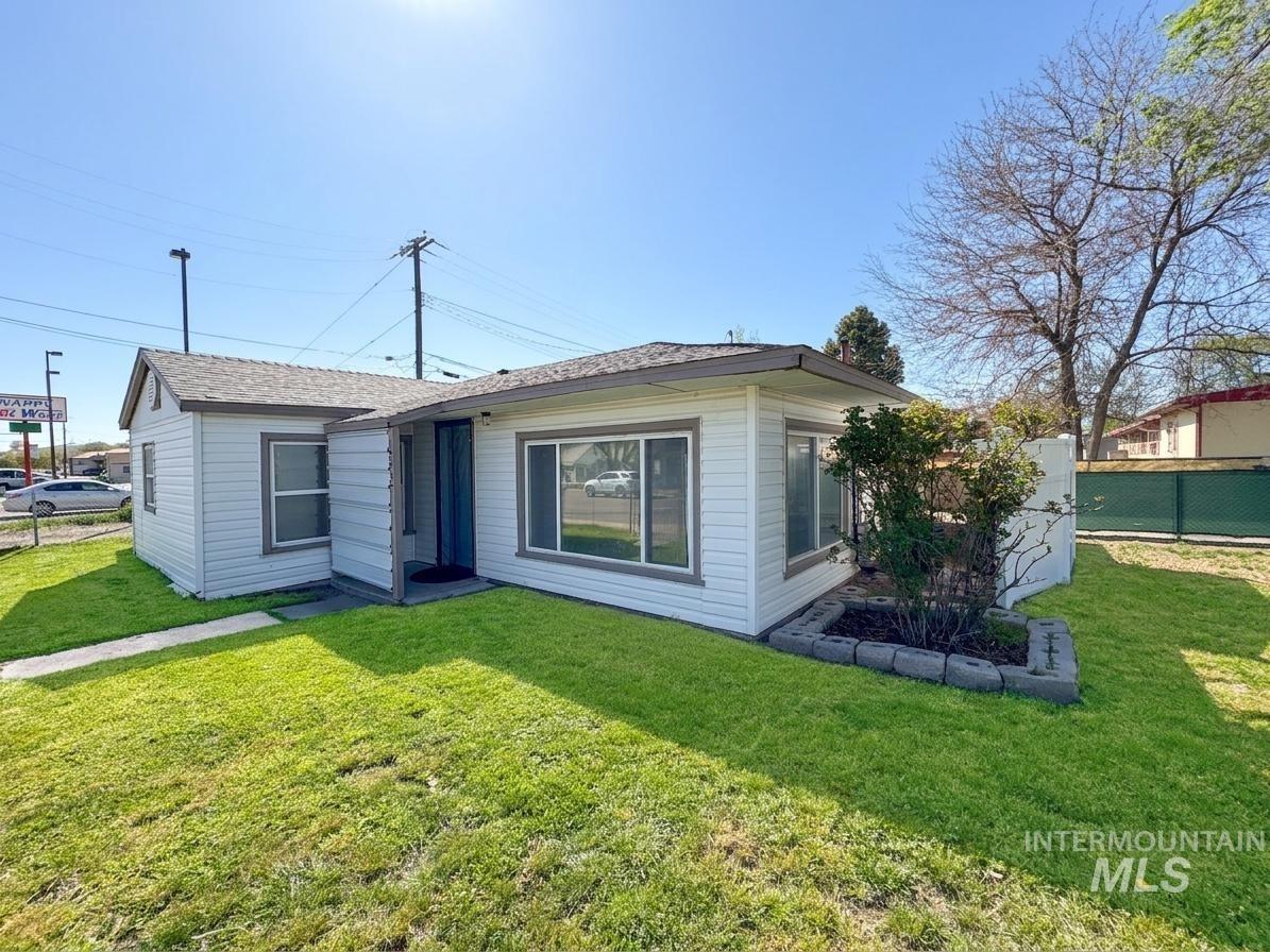 American Legion Blvd, Mountain Home, ID 83647