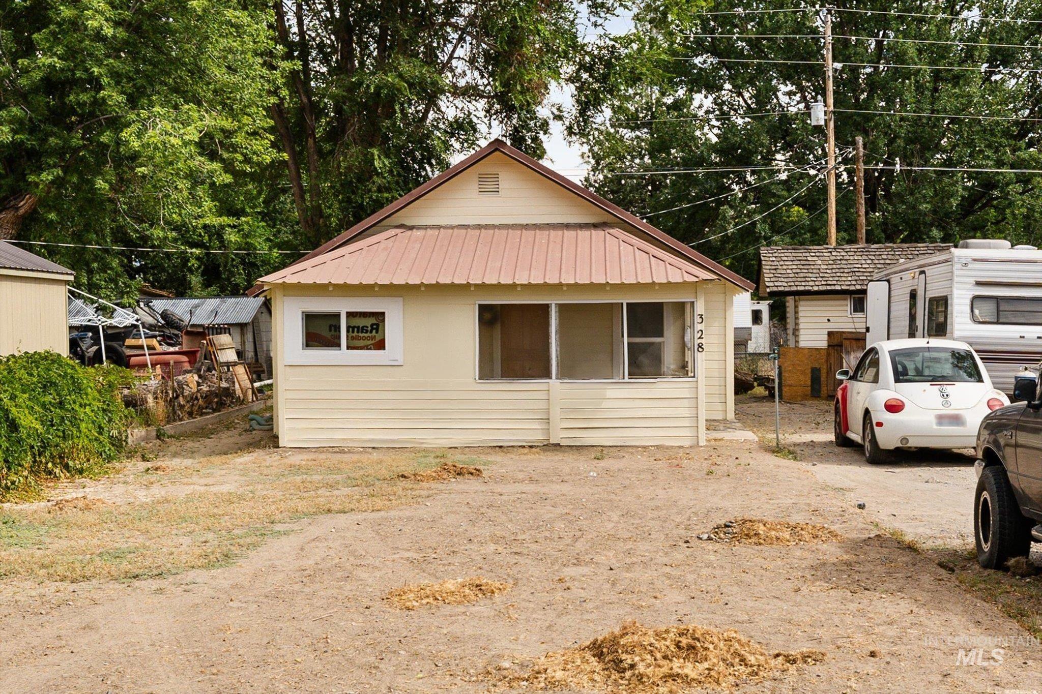 W Owyhee Ave, Homedale, ID 83628
