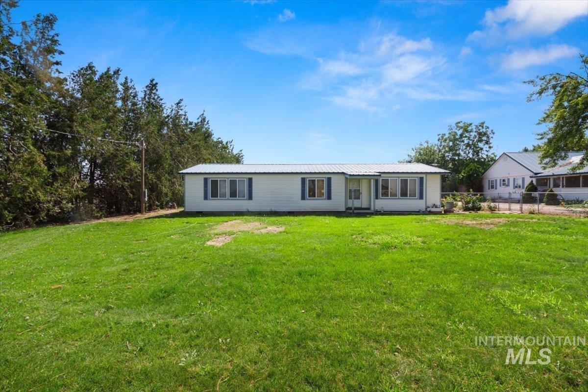 Apple Valley Rd, Parma, ID 83660