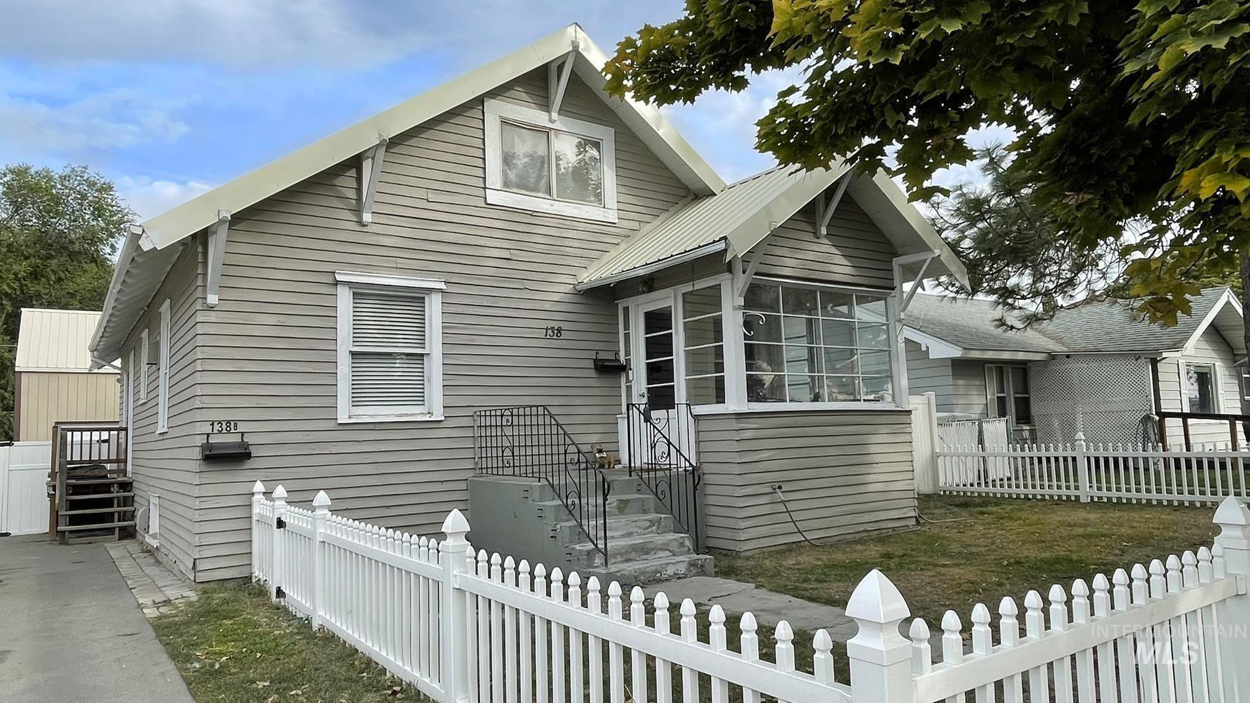 Walnut St, Twin Falls, ID 83301