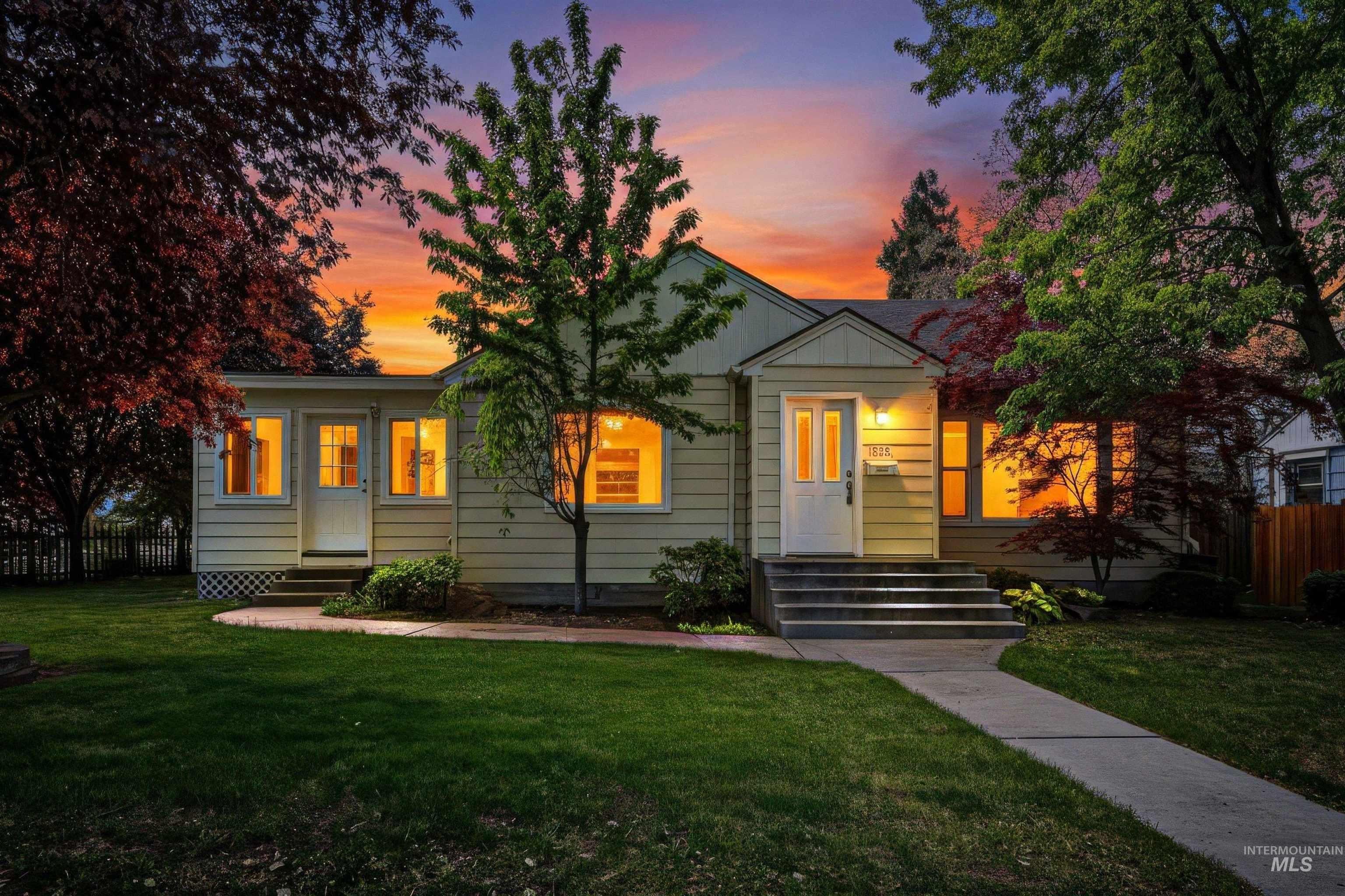 S Opal St, Boise, ID 83705