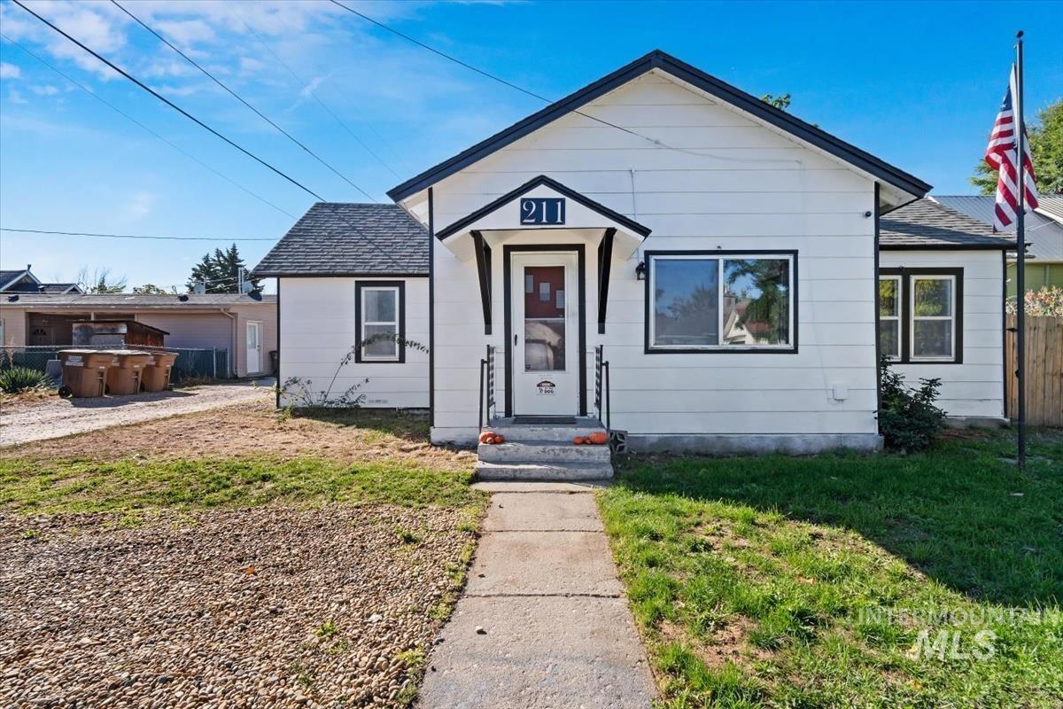 W 2nd St, Emmett, ID 83617