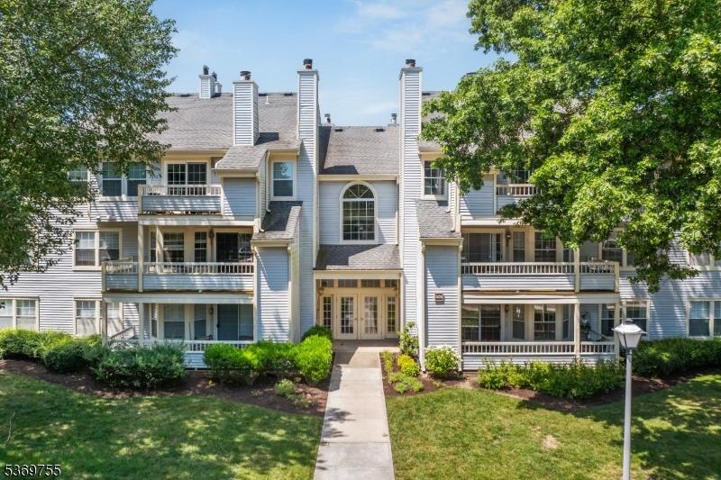 Trinity Ct, Princeton, NJ 08540