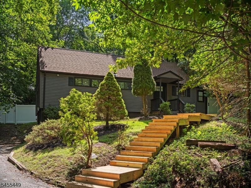 Tabor Rd, Morris Plains, NJ 07950