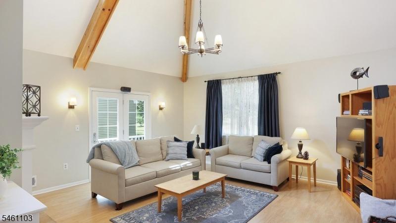 Mitchell Close, Hillsborough, NJ 08844