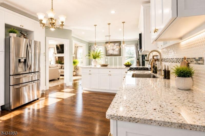 Hollywood Ave, Hillside, NJ 07205