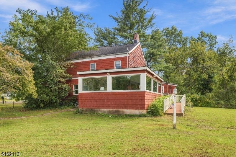 Sunnymead Rd, Hillsborough, NJ 08844