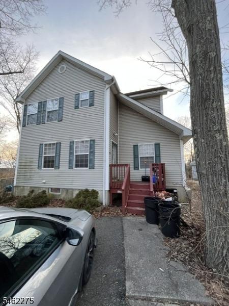 Tulsa Trl, Hopatcong, NJ 07843