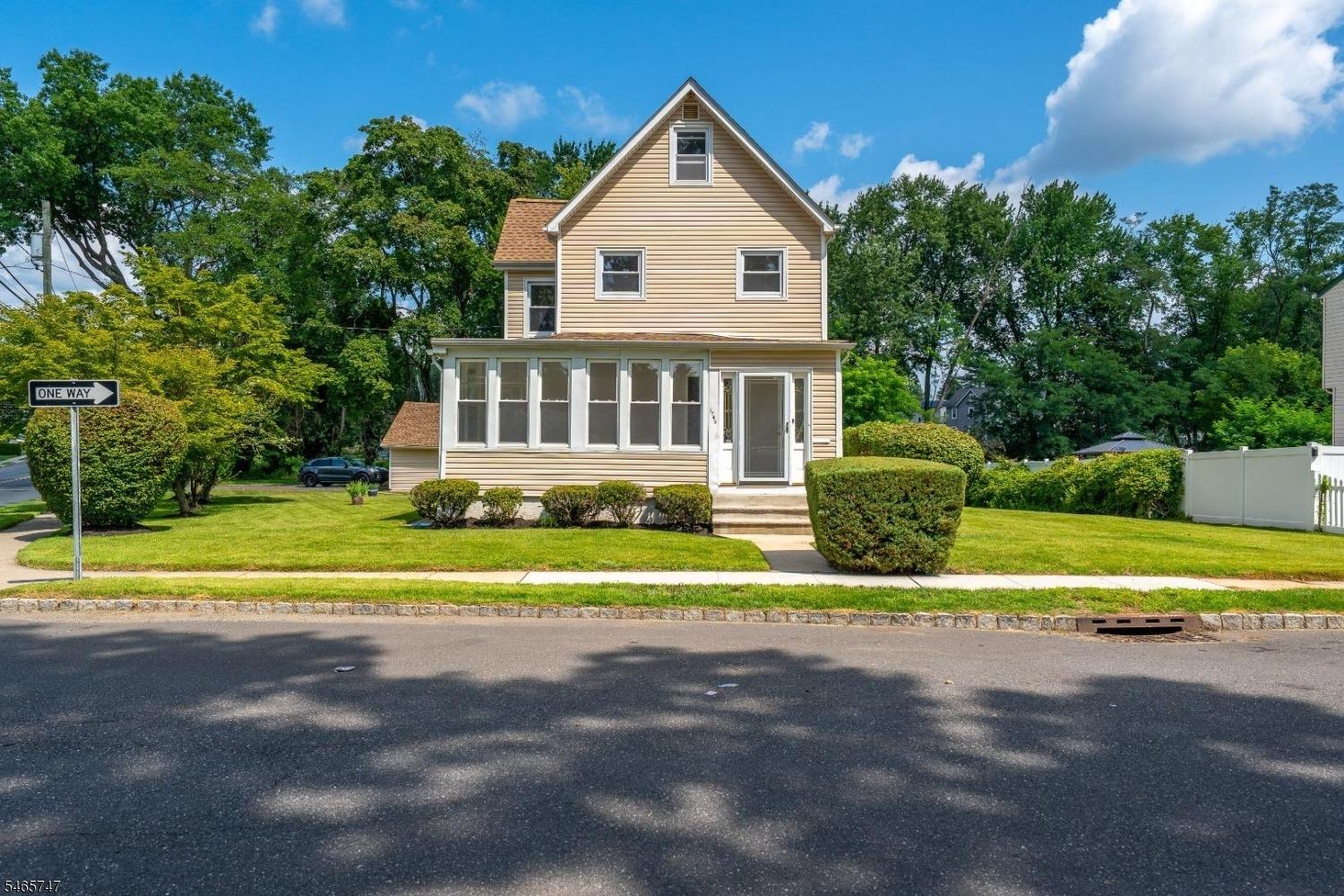 Elk St, Piscataway, NJ 08854