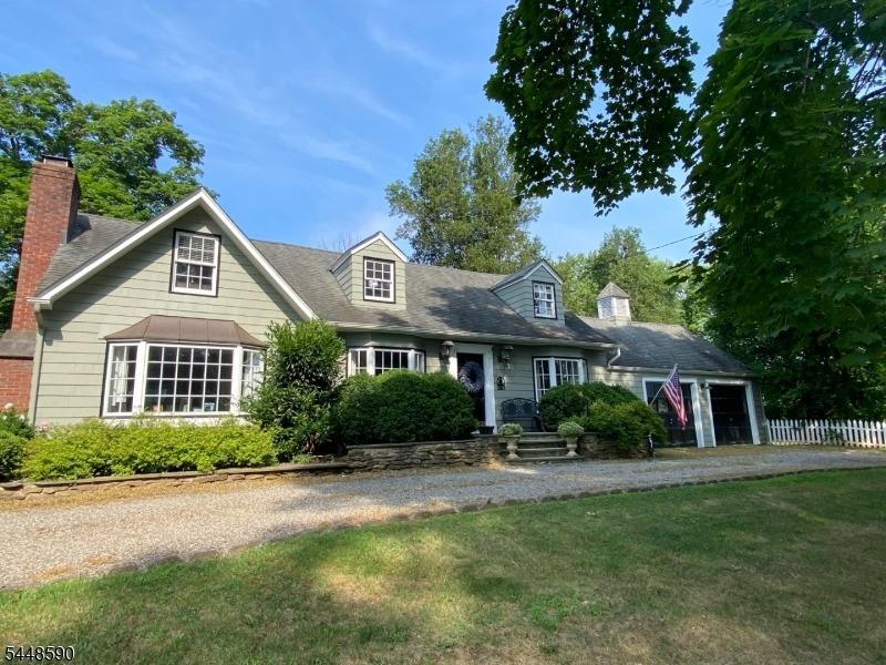 Miller Ave, Oldwick, NJ 08858