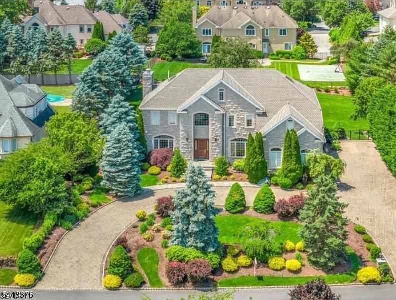 Michelle Way, Pine Brook, NJ 07058