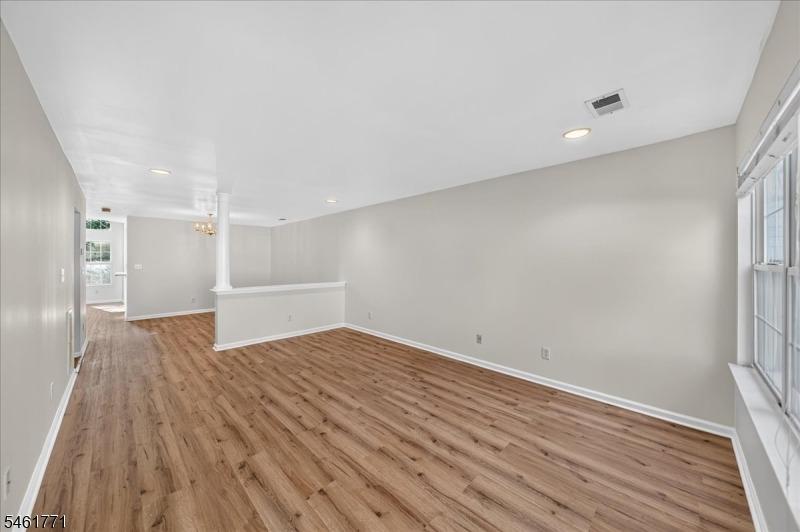 Windsong Cir, East Brunswick, NJ 08816
