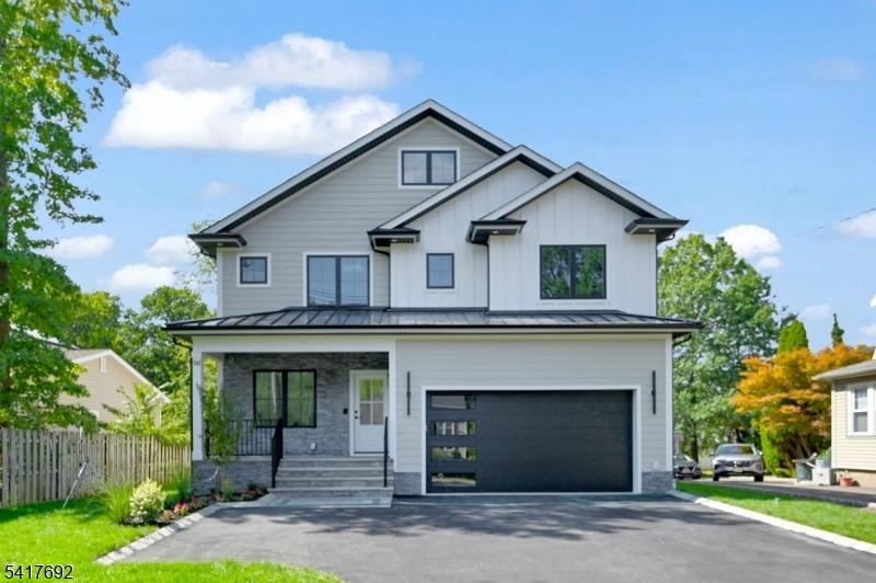 W Cedar St, Livingston, NJ 07039