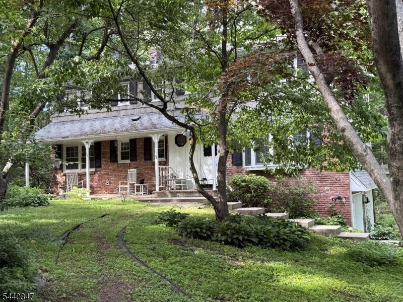 Lavina Trl, Oak Ridge, NJ 07438