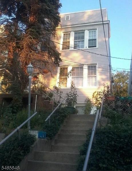 Columbia Ave, Jersey City, NJ 07307