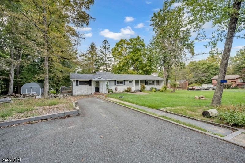 Hunters Ln, Byram Township, NJ 07821
