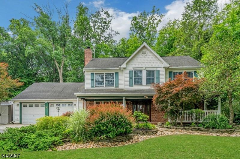 Mountain Ave, Warren, NJ 07059