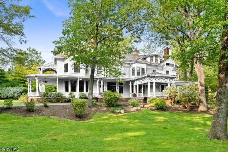 Highland Ave, Short Hills, NJ 07078