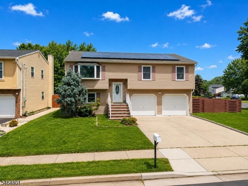 Edison Ave, Edison, NJ 08820