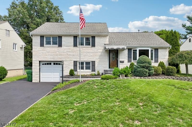 N Stiles St, Linden, NJ 07036