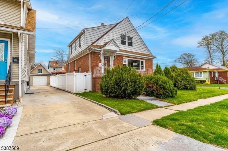 Harrison Ave, Roselle, NJ 07203