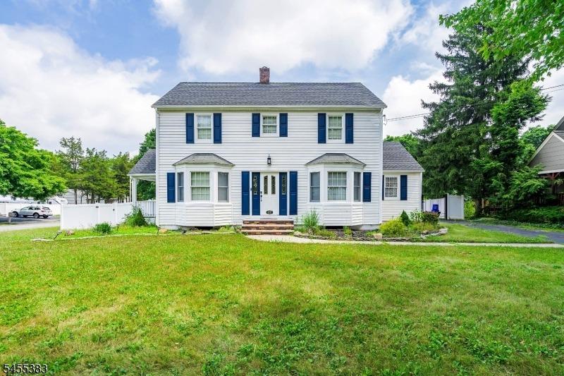 Amwell Rd, Somerset, NJ 08873