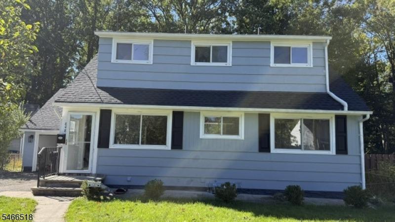 Adam Cir, Plainfield, NJ 07062